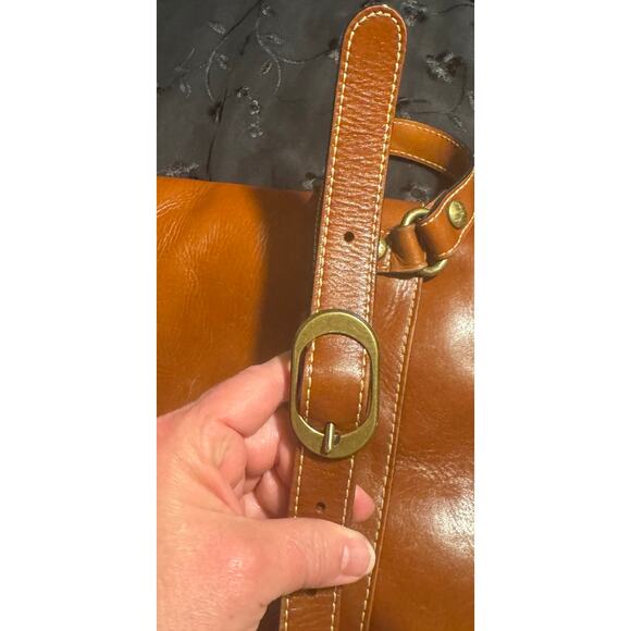 Patricia Nash Crossbody saddle bag - Picture 8 of 12